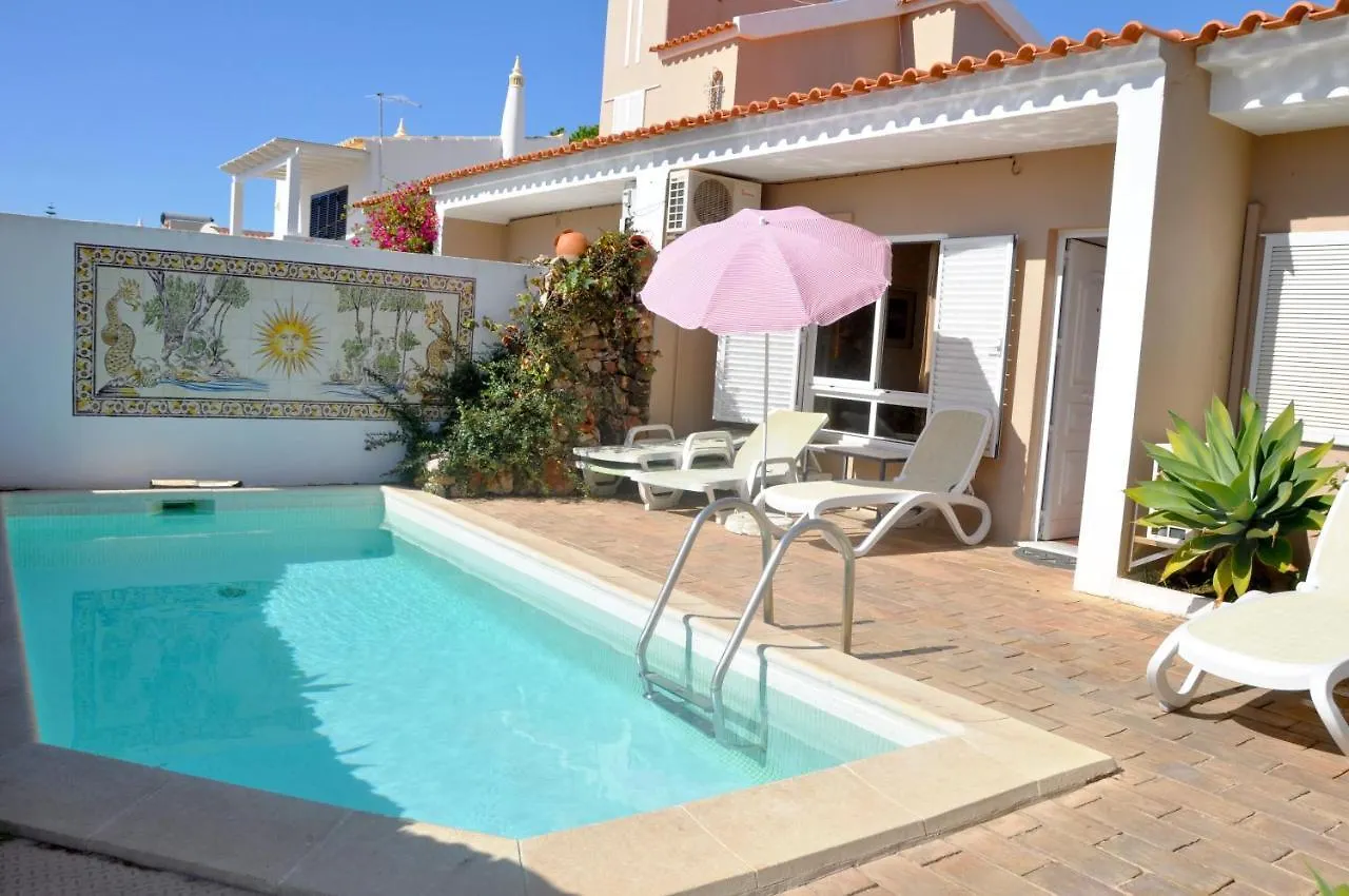 Comfortable And Well Equipped Terrace Villa With Private Pool And Air Conditioni Quarteira 0*,  Portugal